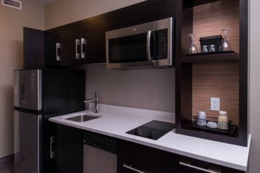 TownePlace Suites By Marriott Saskatoon 8