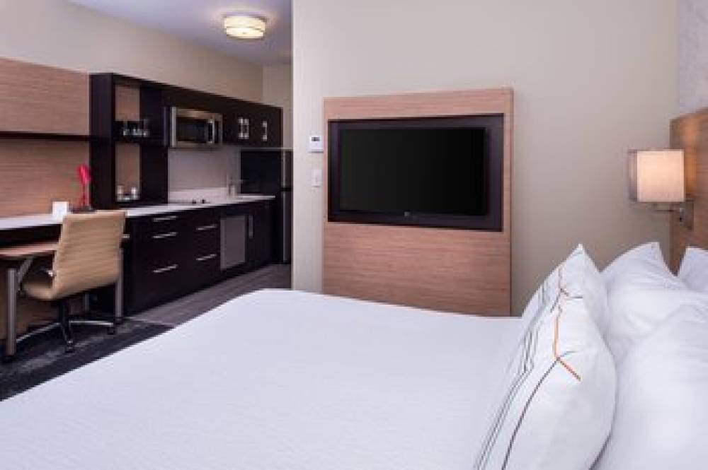 TownePlace Suites By Marriott Saskatoon 10