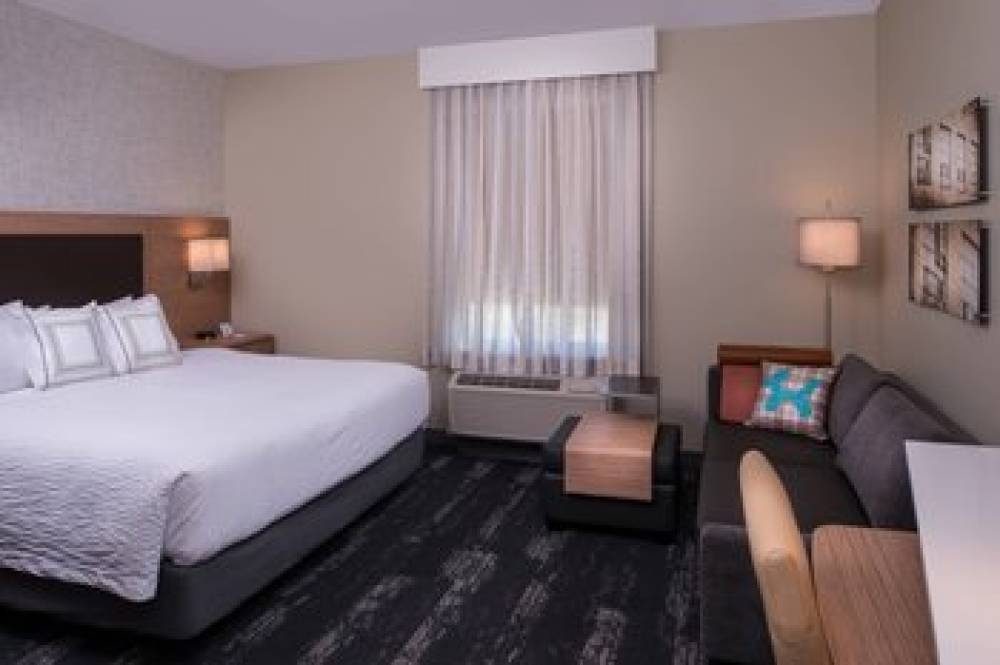 TownePlace Suites By Marriott Saskatoon 9