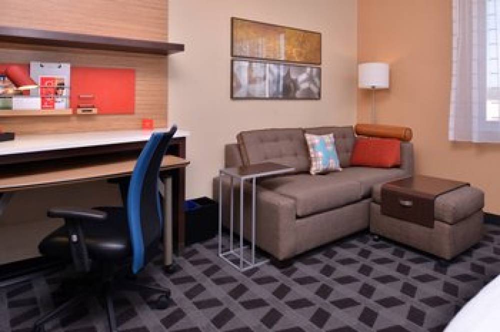 TownePlace Suites By Marriott St Louis Chesterfield 10