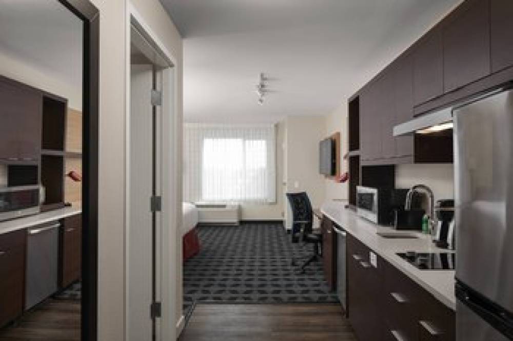 TownePlace Suites By Marriott Tampa South 2