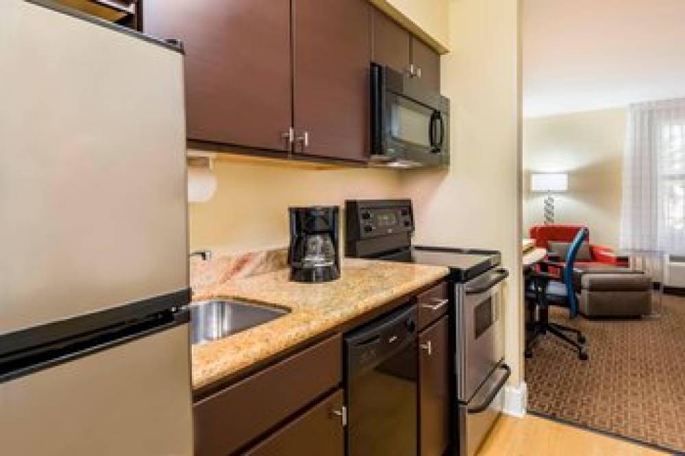 TownePlace Suites By Marriott Tampa Westshore Airport 1