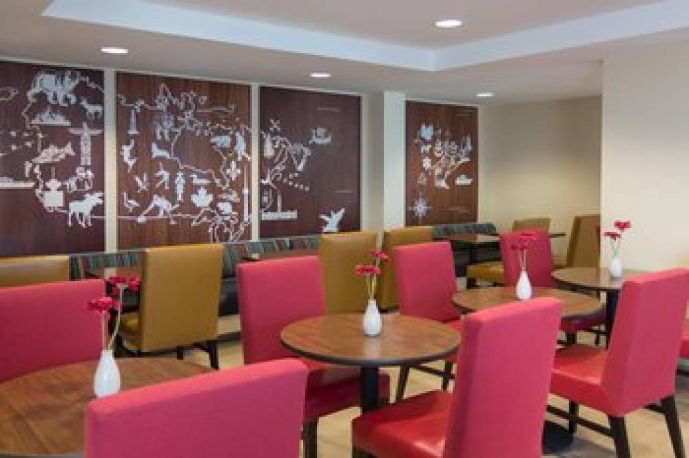 TownePlace Suites By Marriott Toronto Northeast-Markham 6