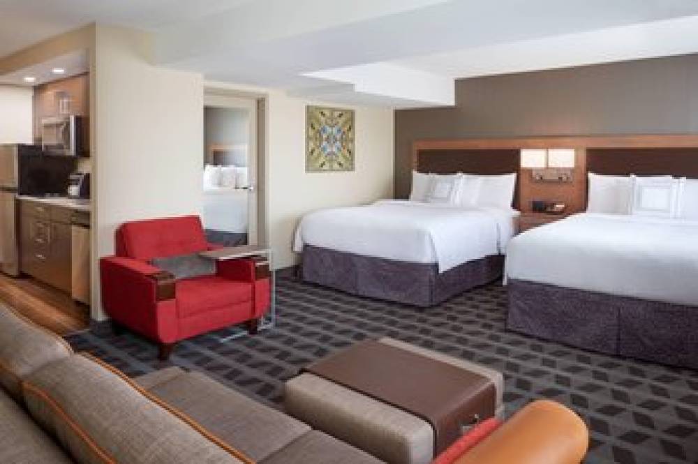 TownePlace Suites By Marriott Windsor 6