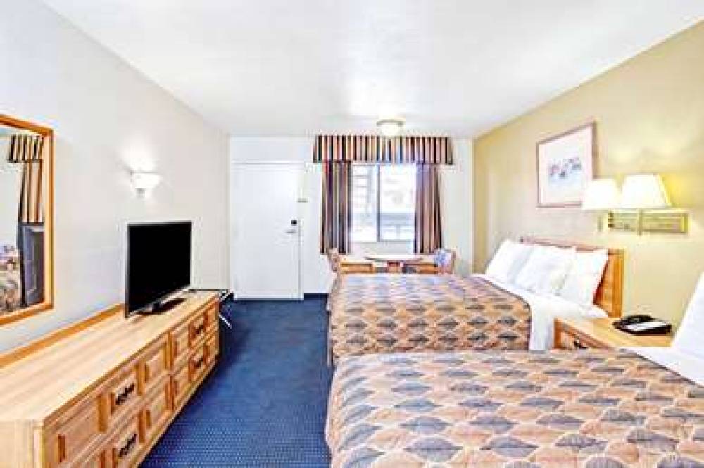 Travelodge By Wyndham Banning CA Near Casino/Outlet Mall 9