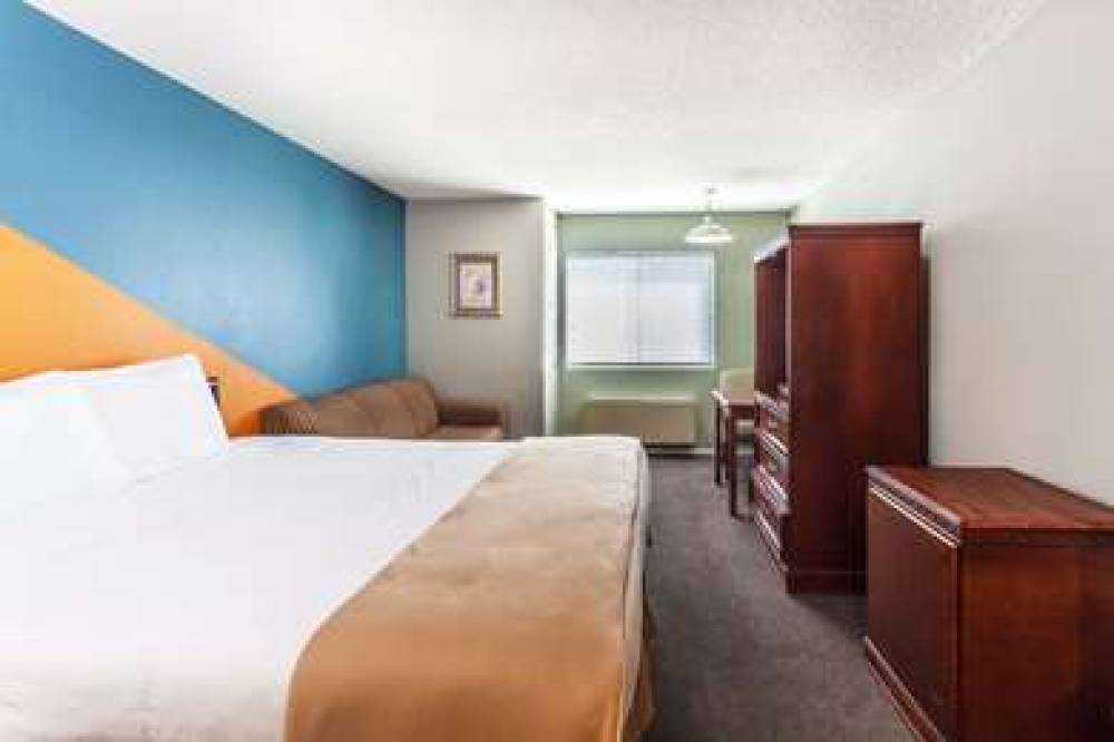 Travelodge By Wyndham, Big Bear Lake CA 8