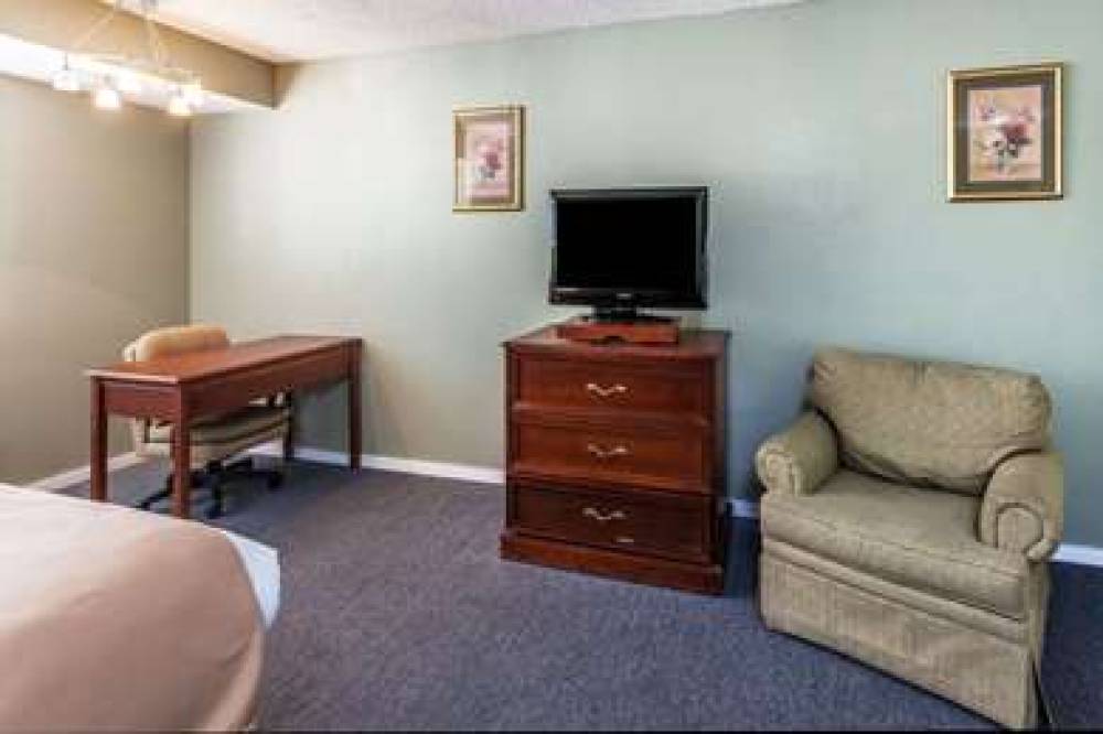 Travelodge By Wyndham, Big Bear Lake CA 7