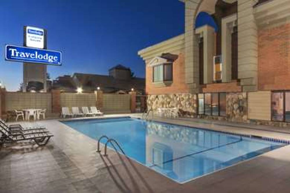 TRAVELODGE BY WYNDHAM, CALGARY SOUT 7