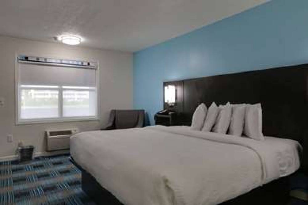 TRAVELODGE BY WYNDHAM CALHOUN SOUTH 8