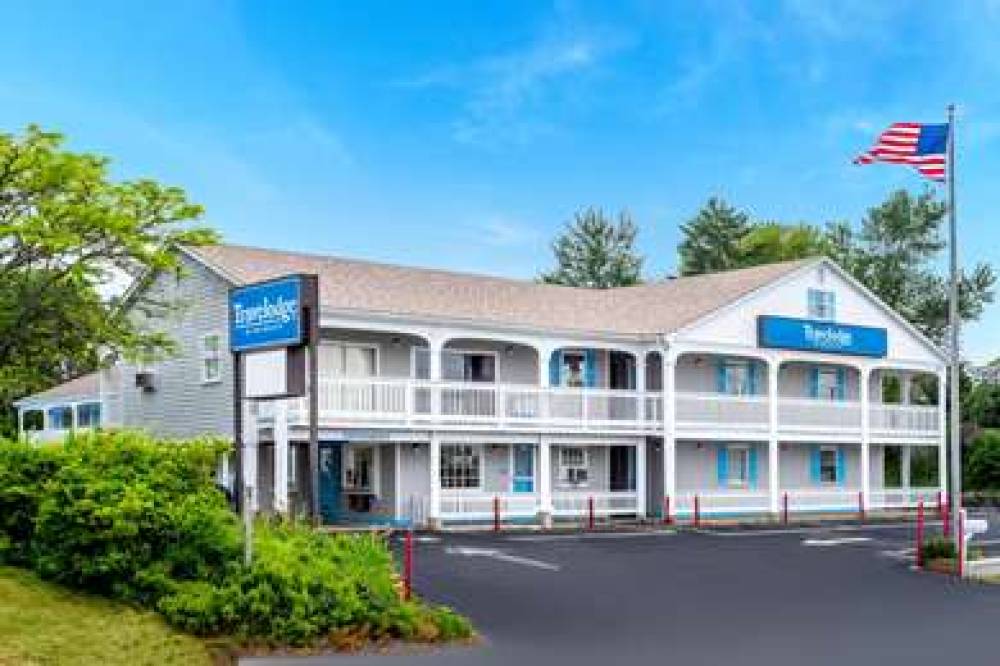 Travelodge By Wyndham, Cape Cod Area 1