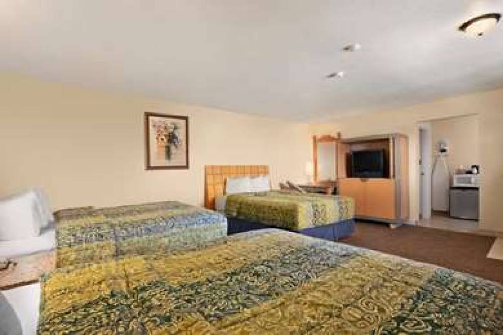 Travelodge By Wyndham Clovis 9