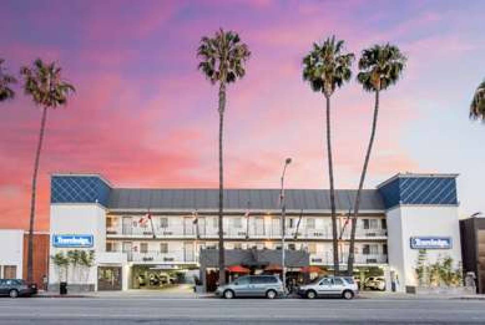 Travelodge By Wyndham Culver City 3