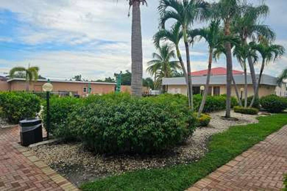 Travelodge By Wyndham, Fort Myers