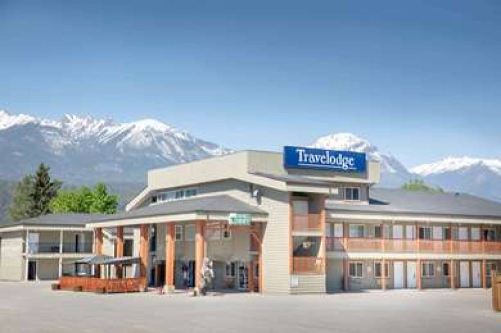 Travelodge By Wyndham, Golden Sportsman Lodge