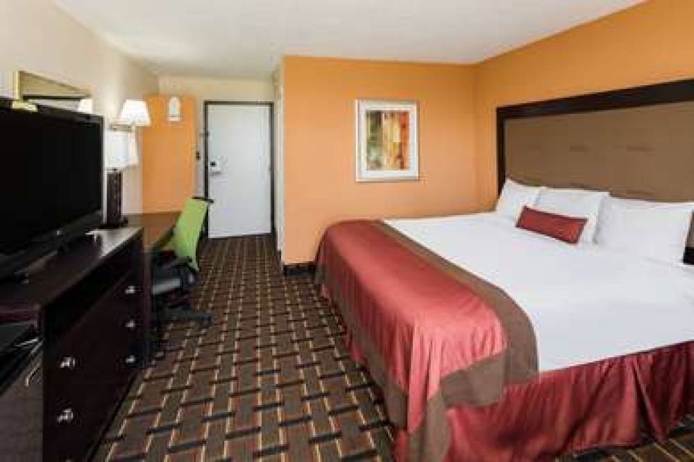 TRAVELODGE BY WYNDHAM HARDEEVILLE 9