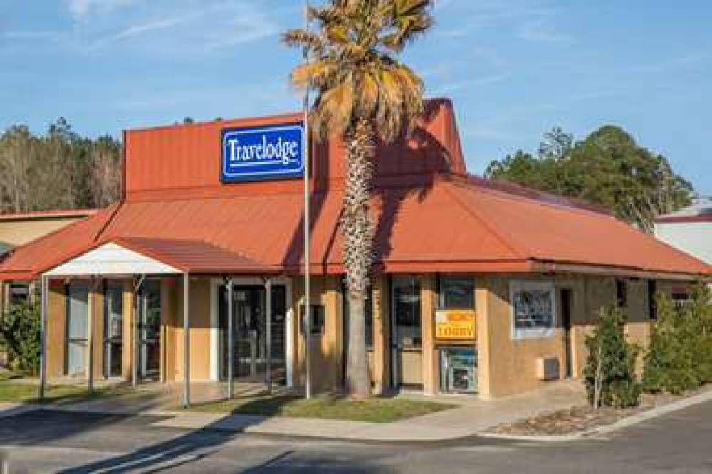 TRAVELODGE BY WYNDHAM HARDEEVILLE 2