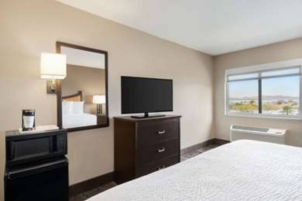 Travelodge By Wyndham, Lake Havasu 10