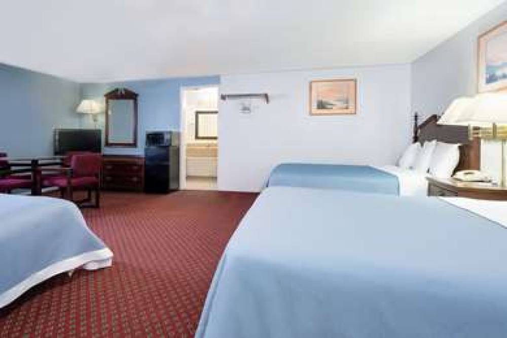 Travelodge By Wyndham Las Vegas 4