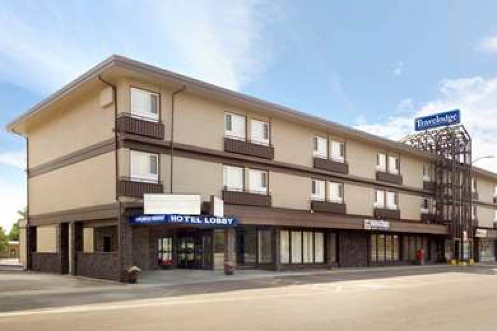 Travelodge By Wyndham Lethbridge 1