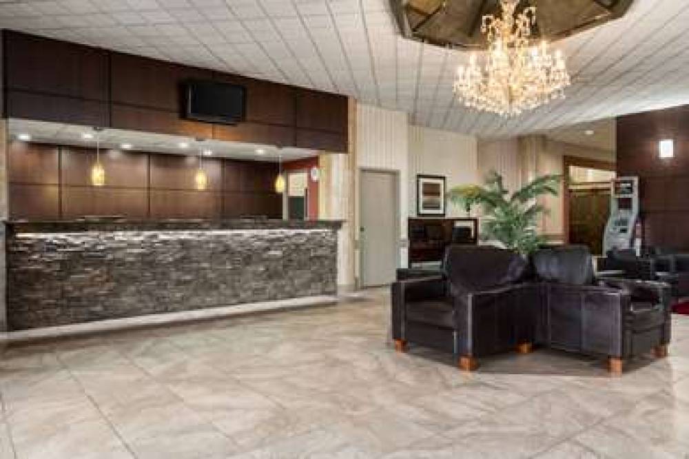 TRAVELODGE BY WYNDHAM, LLOYDMINSTER 4