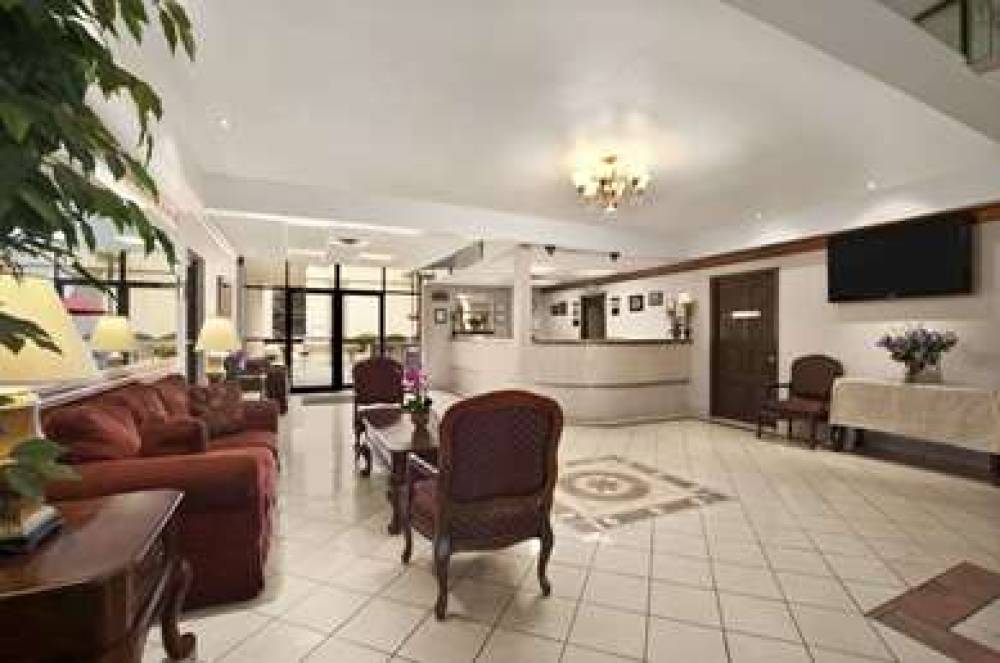 Travelodge By Wyndham New Orleans West Harvey Hotel 3