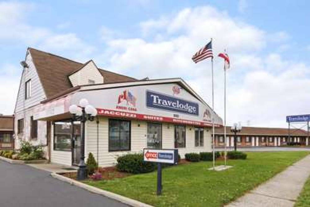 Travelodge By Wyndham Niagara Falls 1