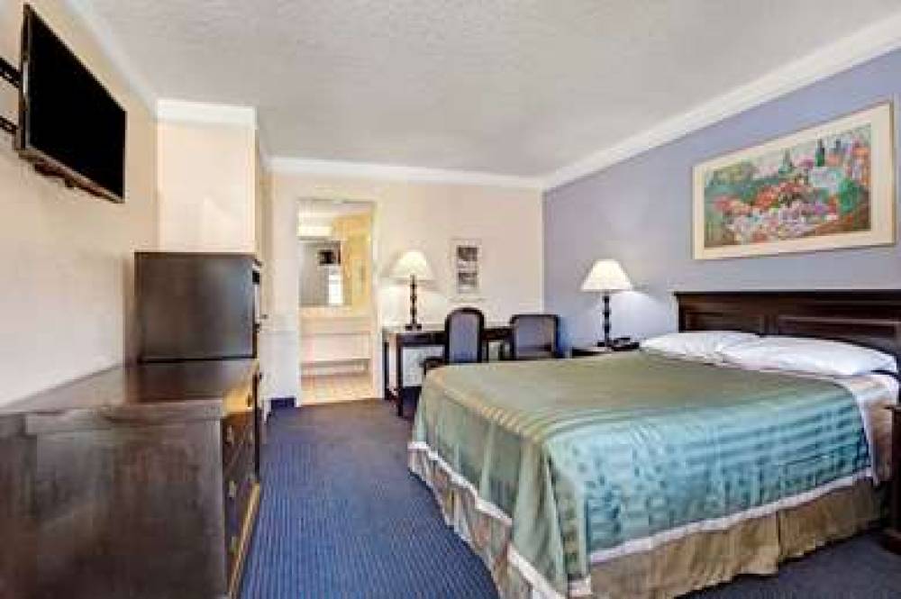 Travelodge By Wyndham North Richland Hills/Dallas/Ft Worth 5