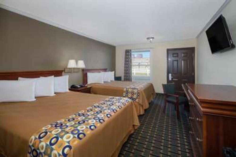 TRAVELODGE BY WYNDHAM ORANGEBURG 4