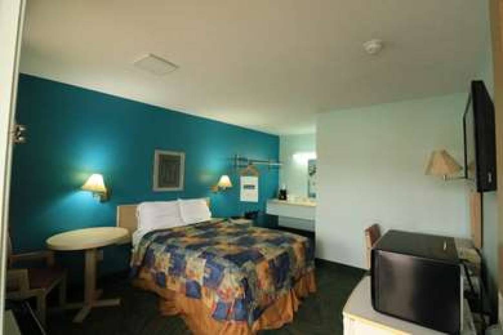 Travelodge By Wyndham, Parkersburg 7