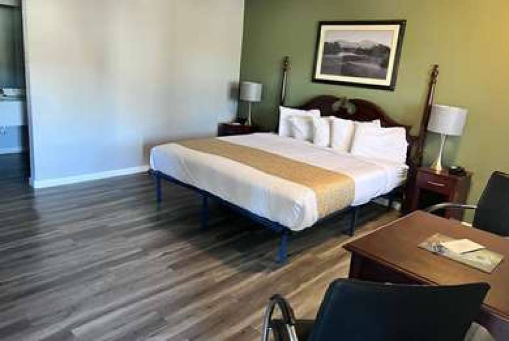 Travelodge By Wyndham, Redding CA 7