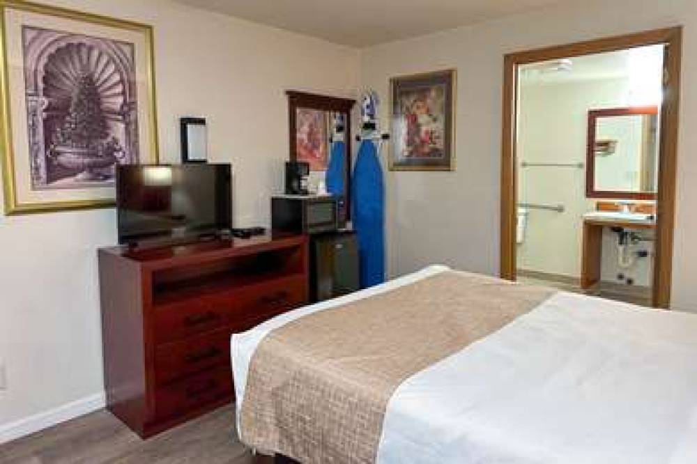 Travelodge By Wyndham Seattle North/Edmonds 7