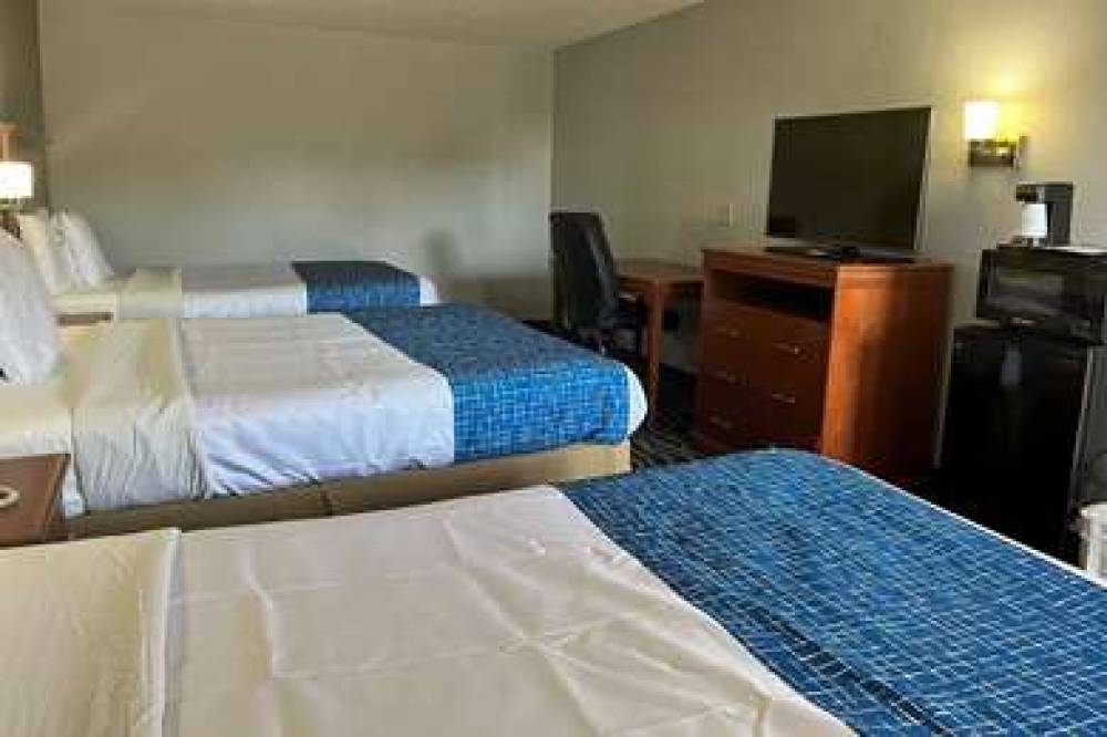 Travelodge By Wyndham Terre Haute 9