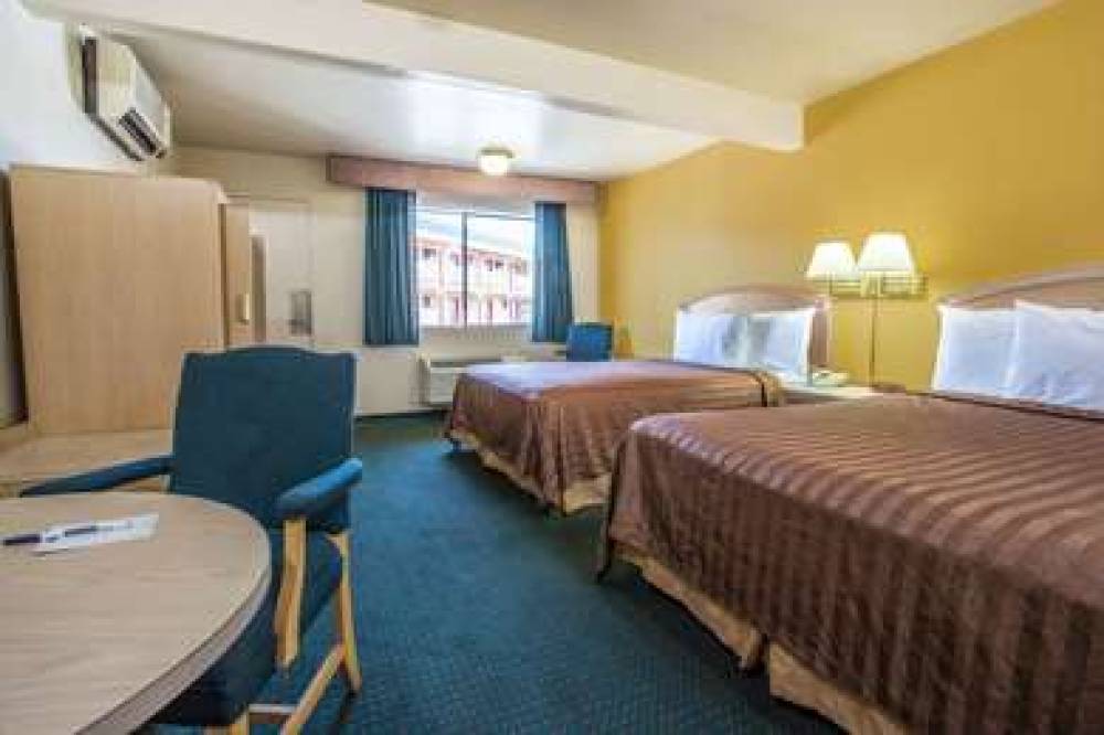 Travelodge By Wyndham, Turlock 10