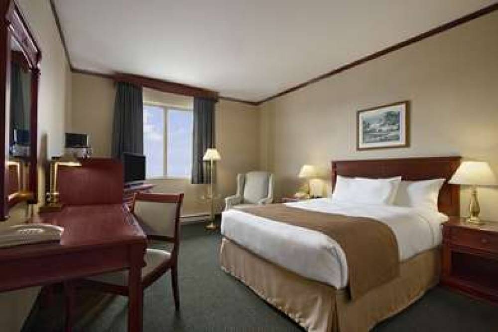 Travelodge Hotel By Wyndham Montreal Airport 5