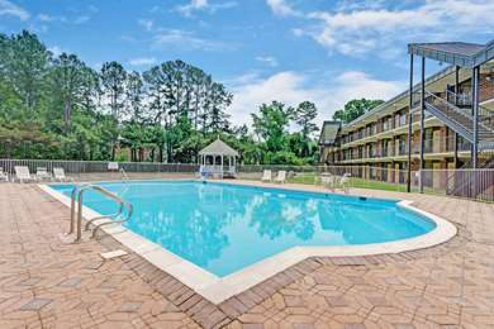 Travelodge Inn & Suites By Wyndham Historic Area 6