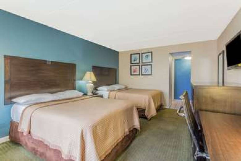 TRAVELODGE INN VIRGINIA BEACH 6