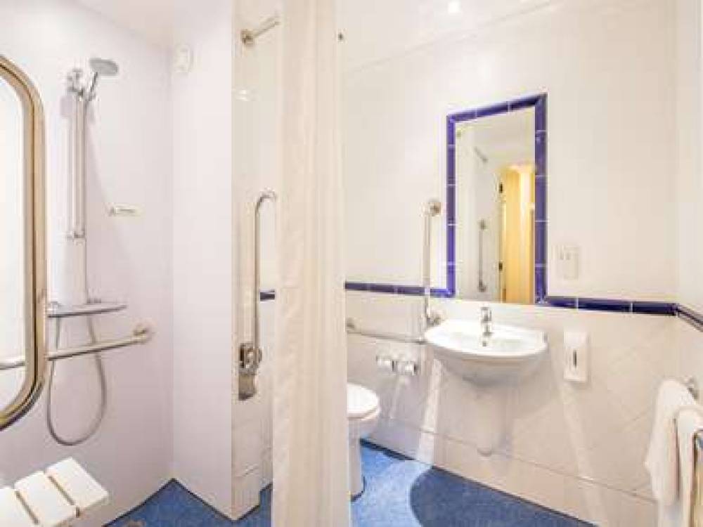 TRAVELODGE LONDON SOUTHGATE 7