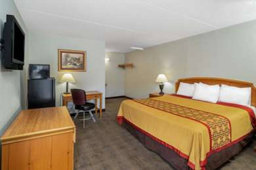 TRAVELODGE PIGEON FORGE 8