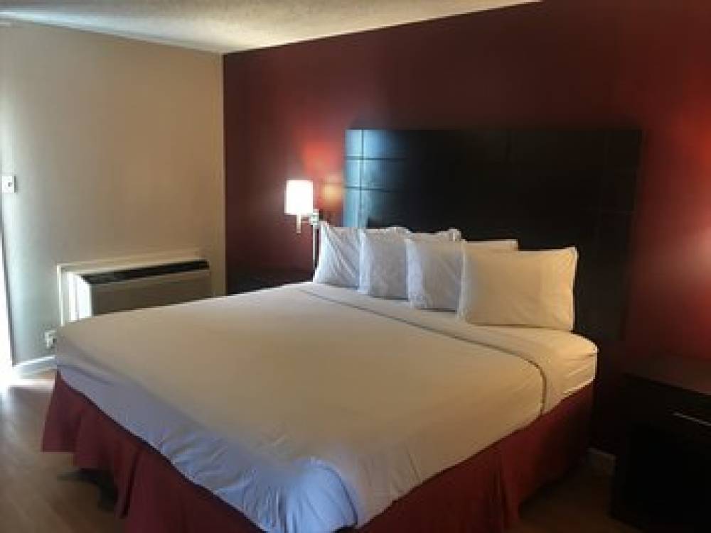 TRAVELODGE SAN ANGELO 5