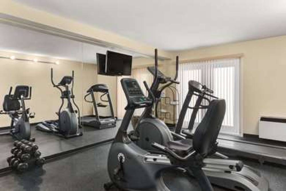 Travelodge Suites By Wyndham Halifax Dartmouth 6