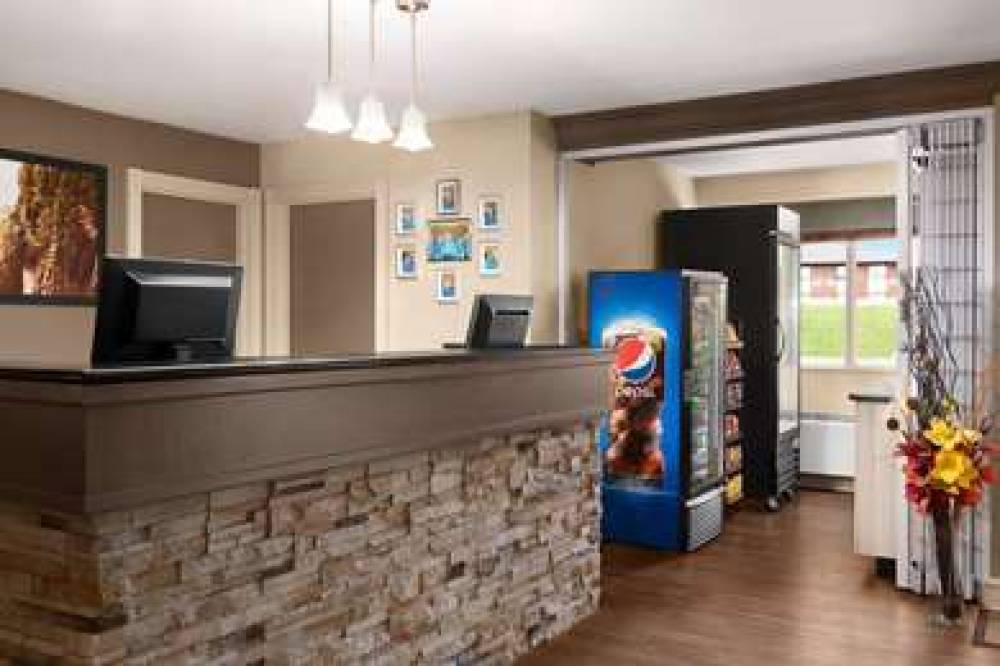 Travelodge Suites By Wyndham Moncton 5