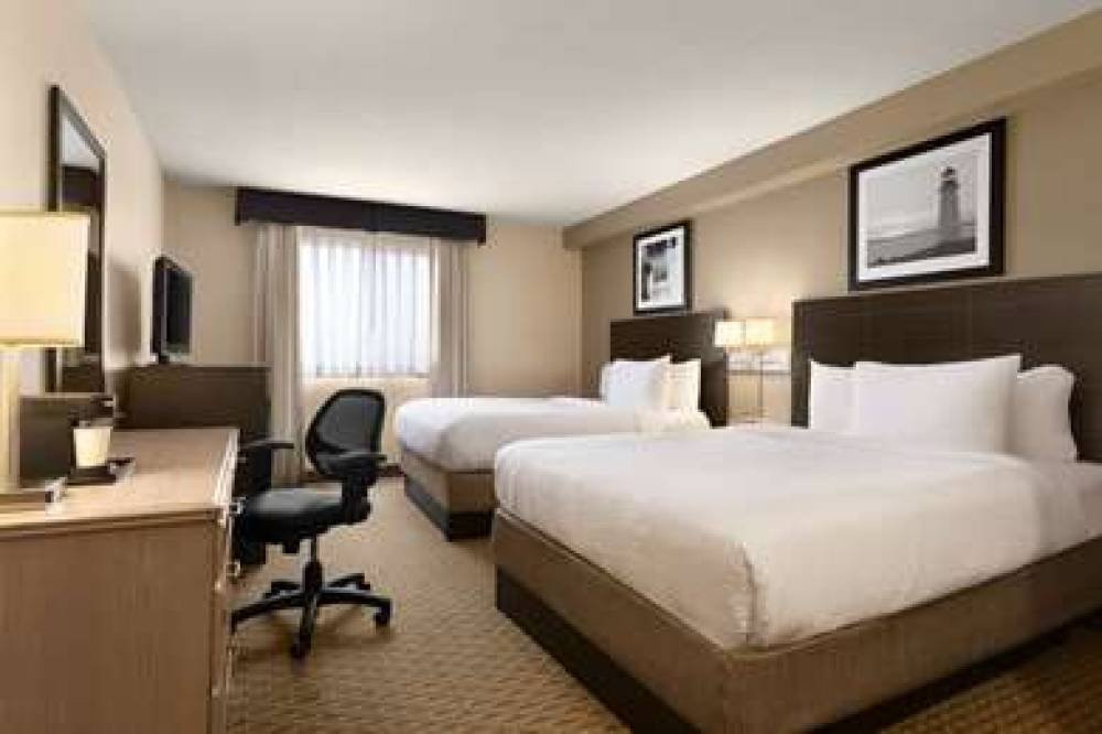 Travelodge Suites By Wyndham Moncton 10