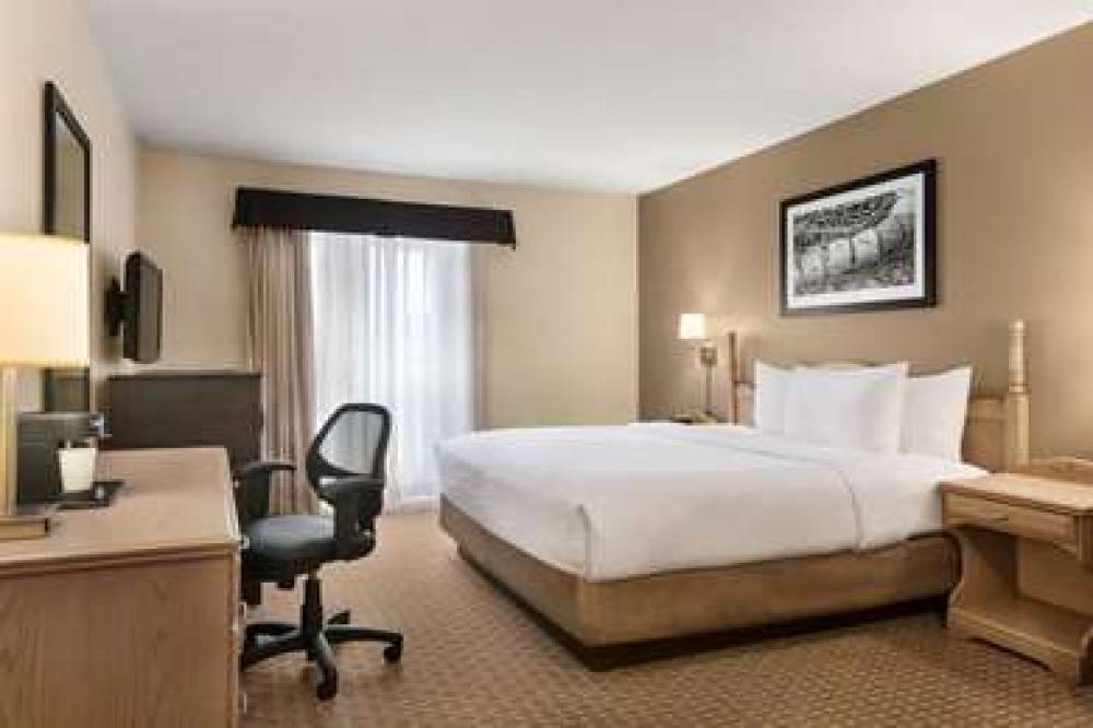 Travelodge Suites By Wyndham Moncton 9