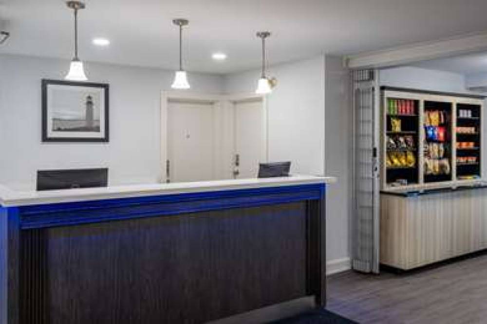 Travelodge Suites By Wyndham Saint John 2