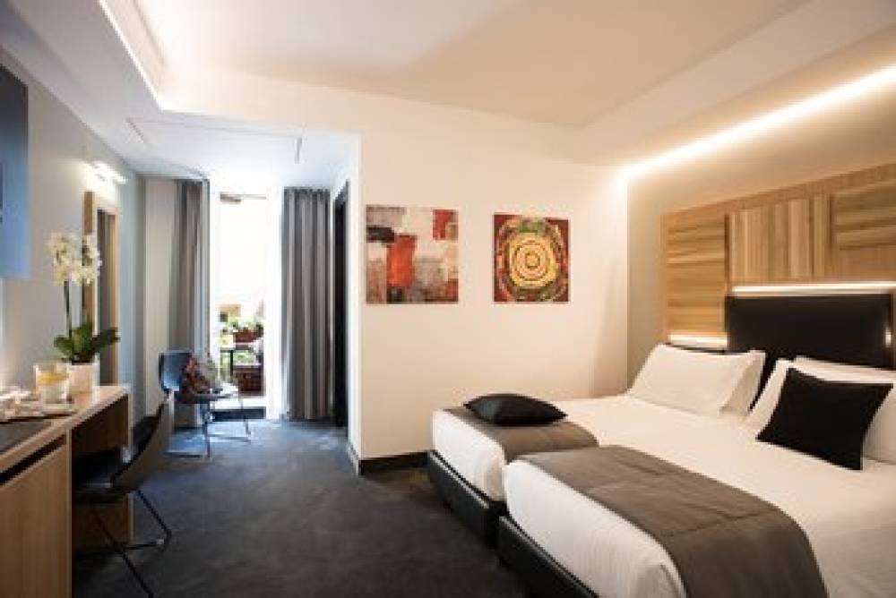 TREVI COLLECTION HOTEL 3