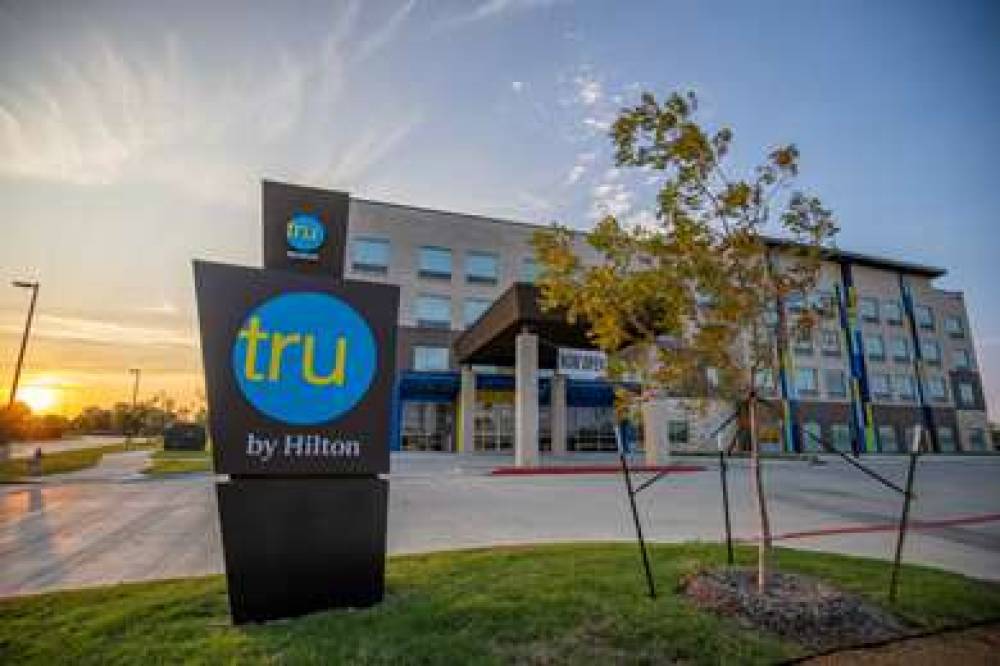 TRU BY HILTON ALLEN DALLAS 1