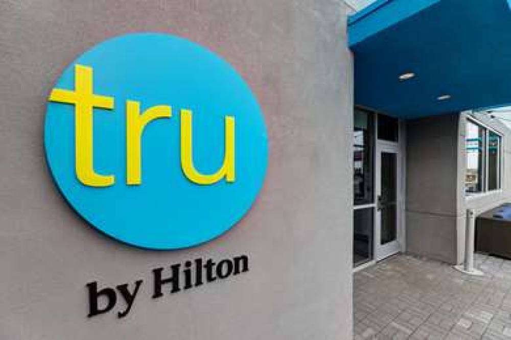 TRU BY HILTON GRANTVILLE 4