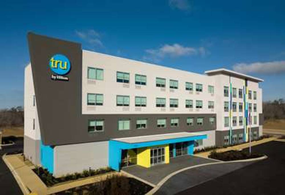 TRU BY HILTON TUPELO 1