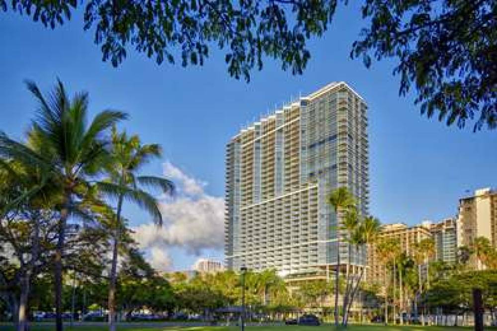 Trump International Hotel Waikiki 2