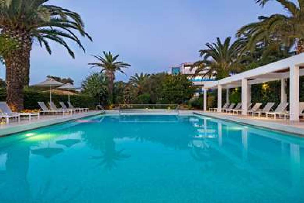 TRYP BY WYNDHAM CORFU DASSIA 8